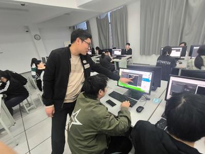智能工程学院人工智能社团开展“小小项目开发者”主题社团活动